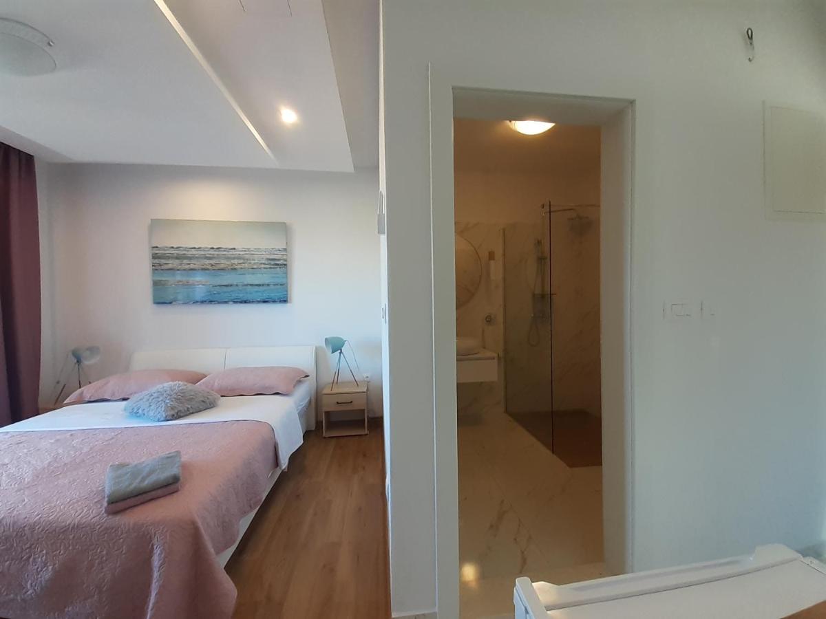 Barko Apartment And Rooms Hvar Town Eksteriør billede